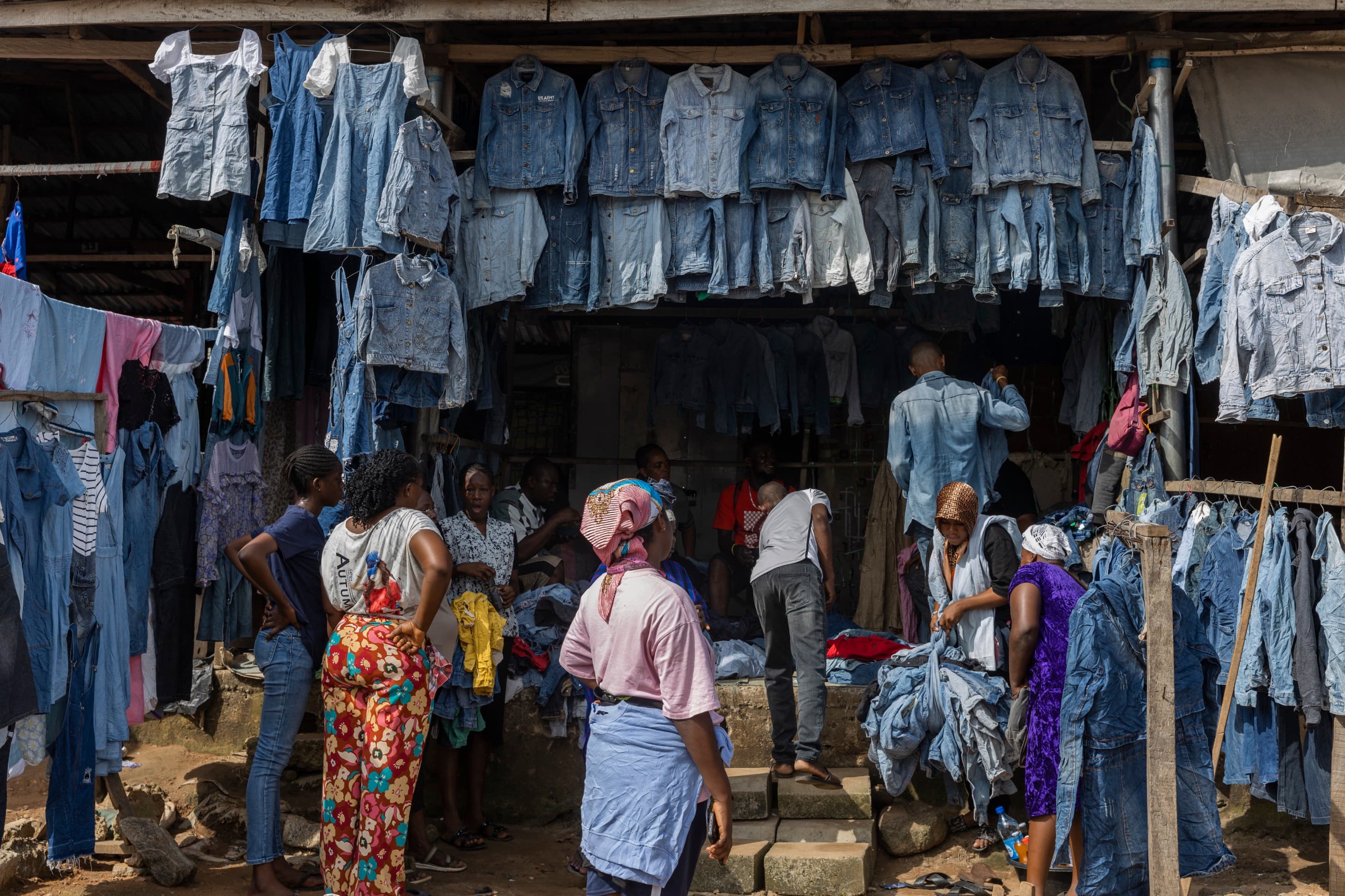 Katangua Market by Andrew Esiebo 