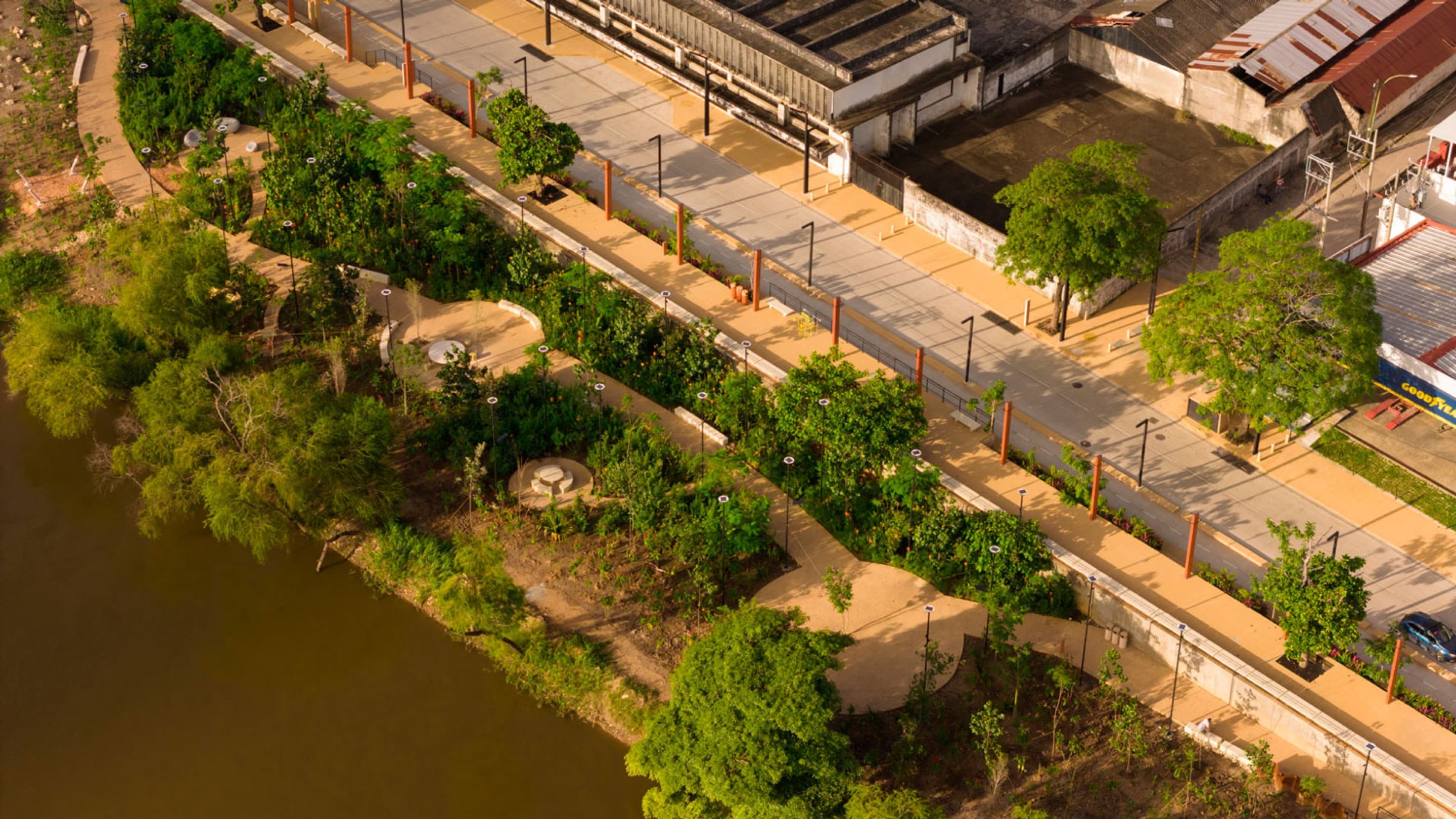 Malecón de Villahermosa by Taller de Arquitectura Mauricio Rocha